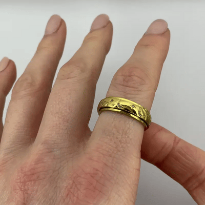 gold moon and star pattern anxiety ring